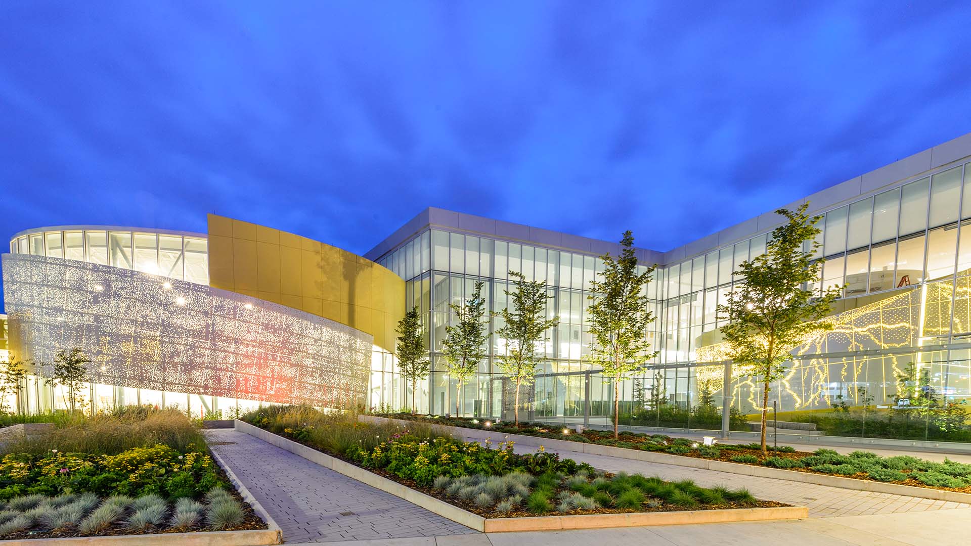 Essential Factors to Consider When Choosing an Electrical Contractor in